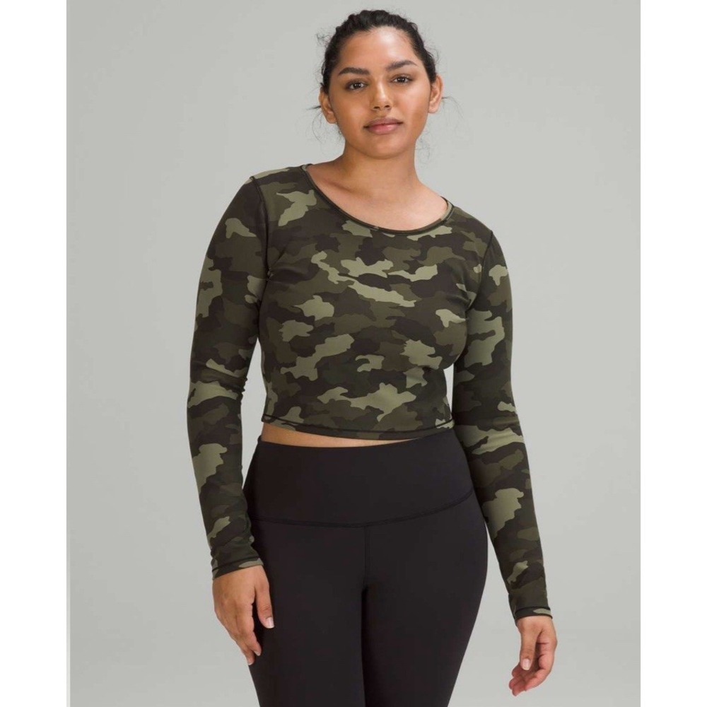 Lululemon Women's Size 6 Green Camo Gym Wunder Train Cropped Long Sleeve Shirt